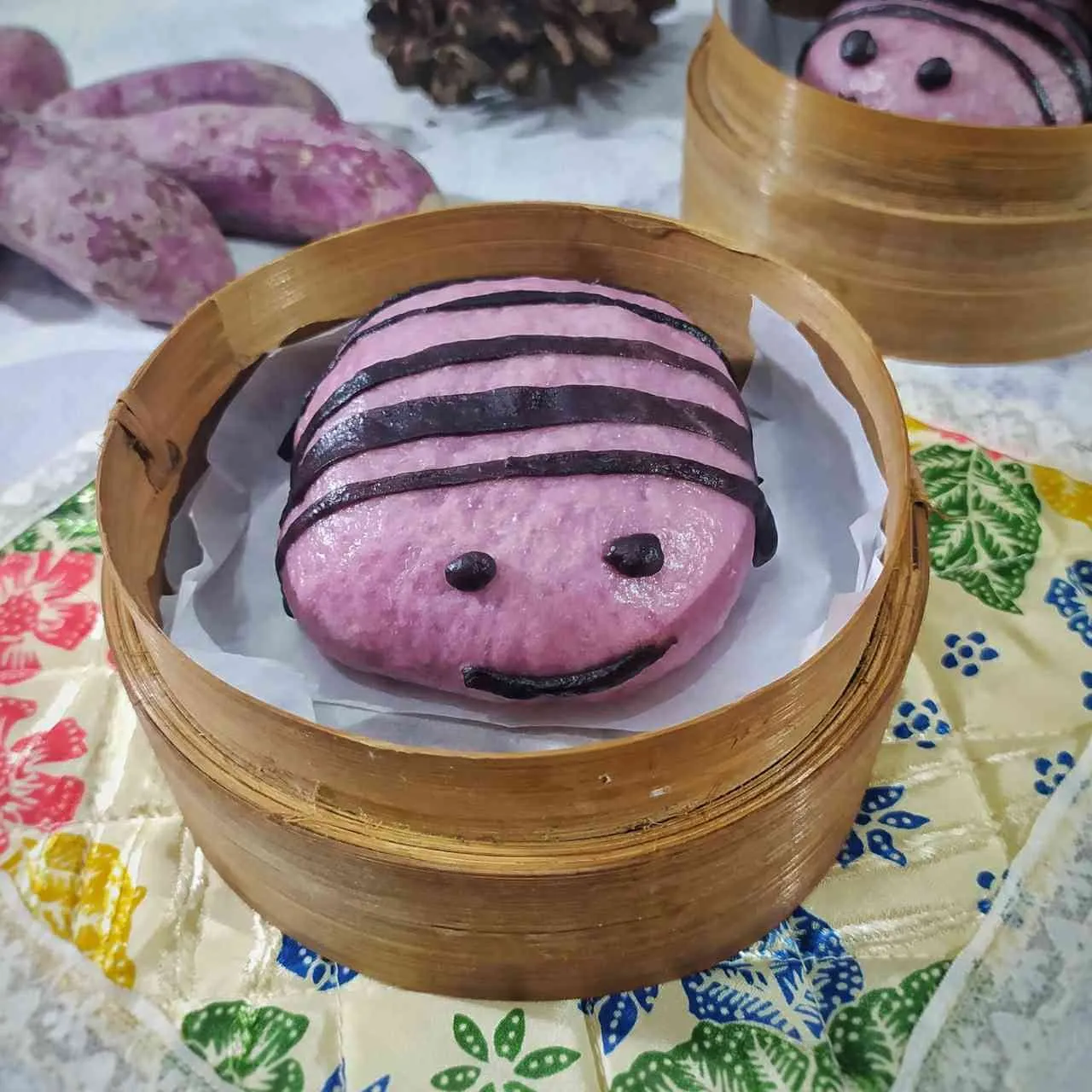 Bakpao Ulat dari Ubi Ungu