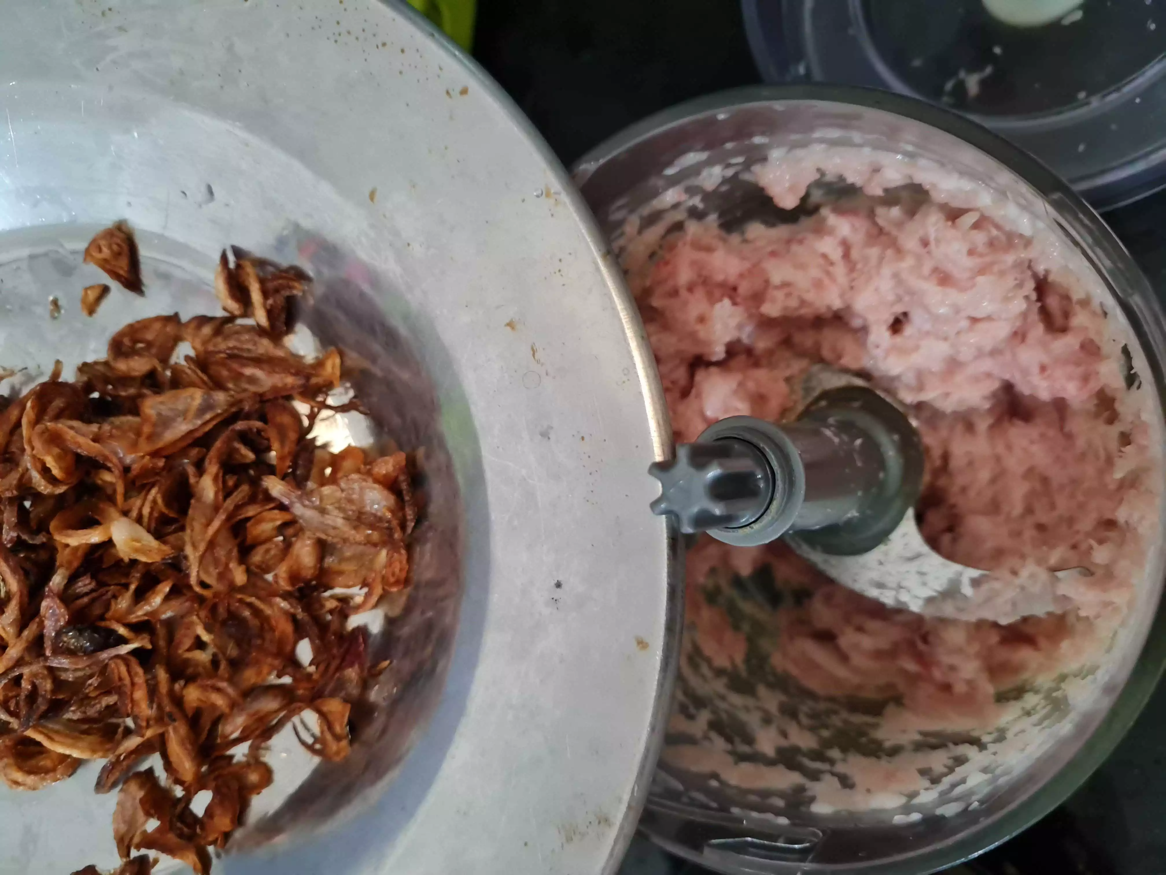Step 2 Pangsit Kuah