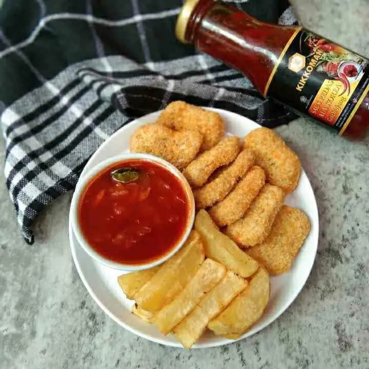 Kentang Goreng Saus Gochujang