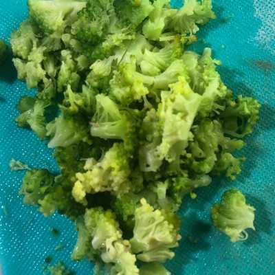Step 4 Creamy Mashed Potato with Broccoli #YummyMPASIChallenge