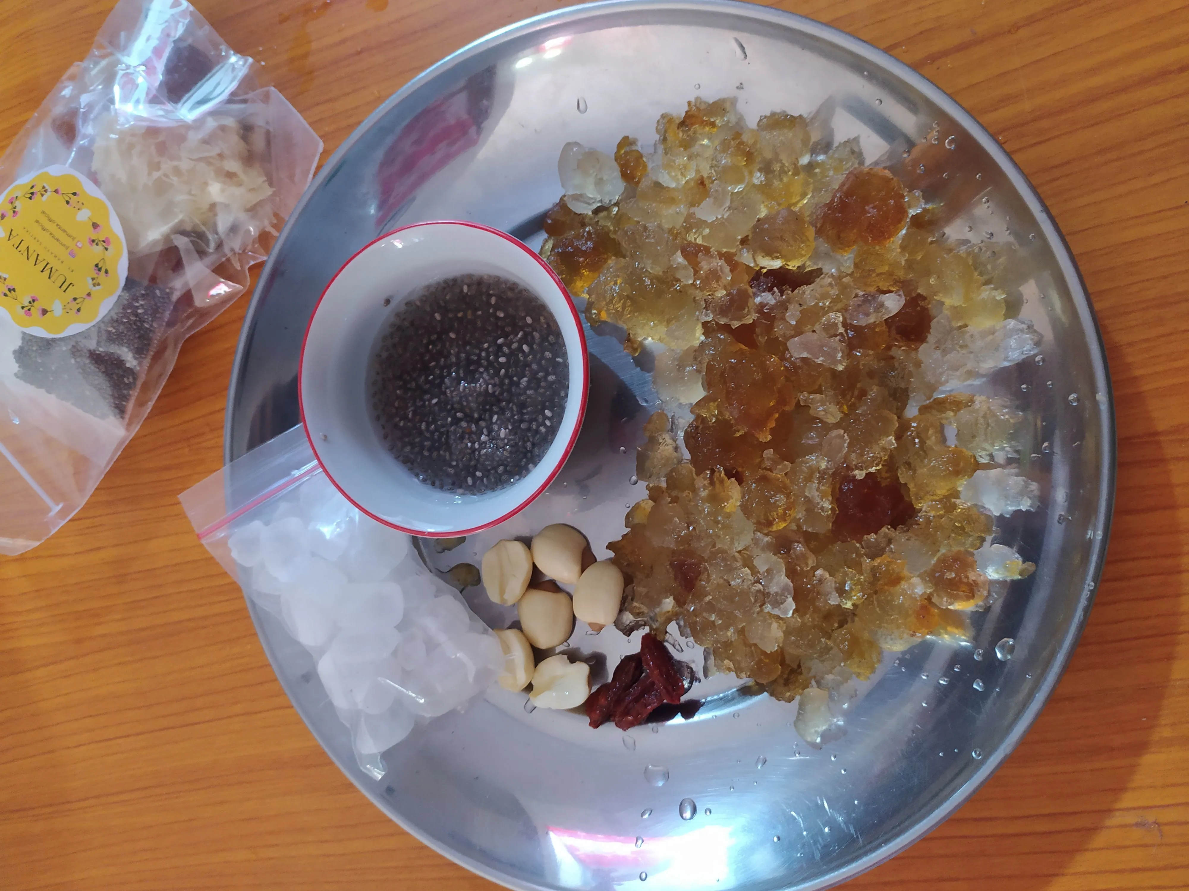 Step 6 Peach Gum Dessert / Tao Jiao