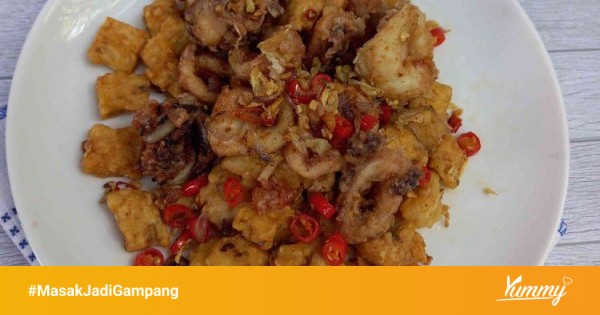 Dapur Lamira membuat Cumi Cabe Garam Endulita