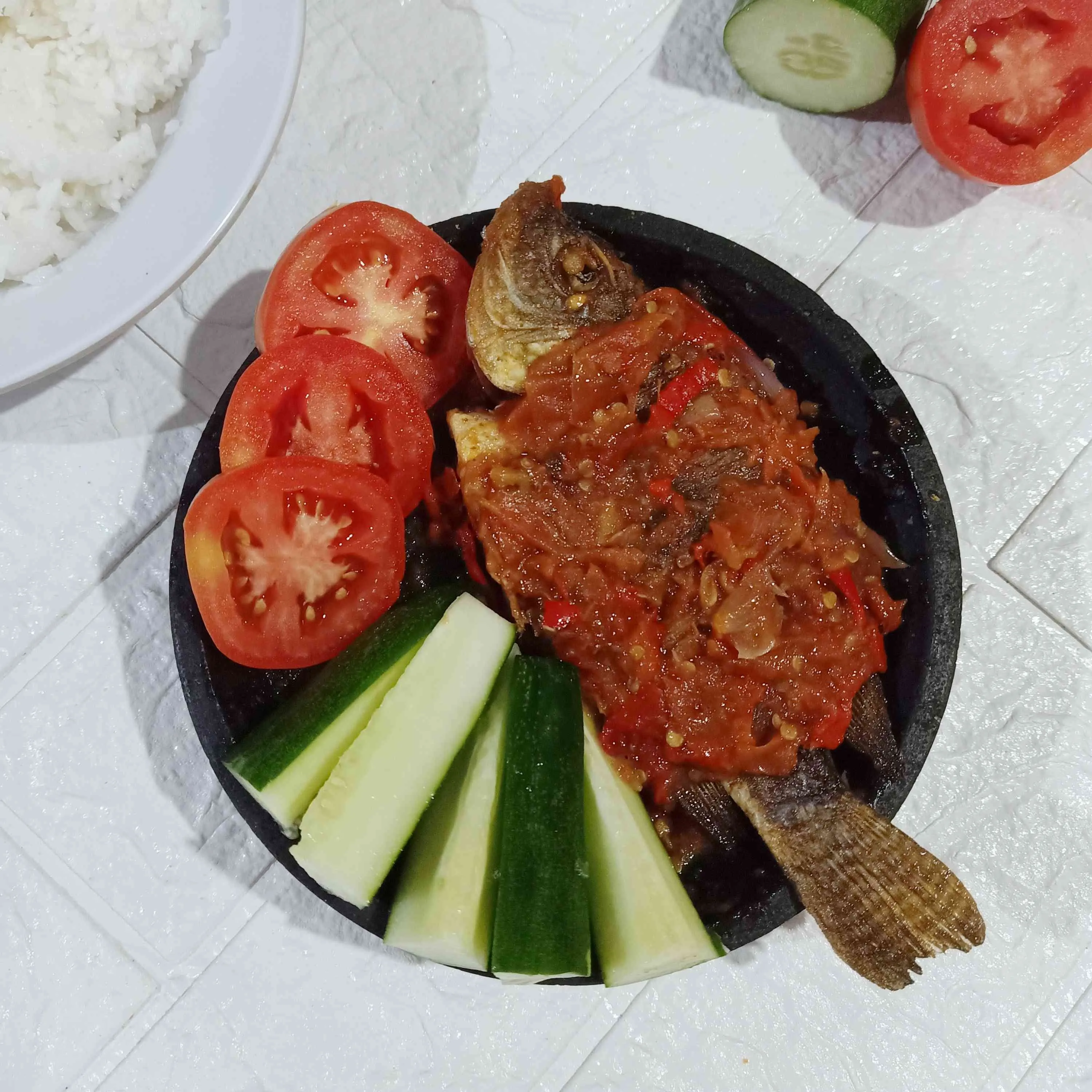 Nila Penyet Sambel Cobek