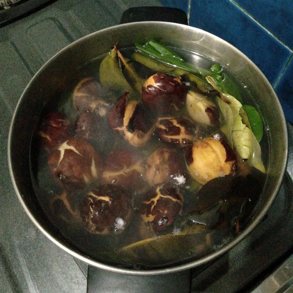 Step 1 Rendang Jengkol
