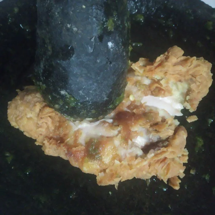 Step 6 Ayam Geprek Sambel Ijo