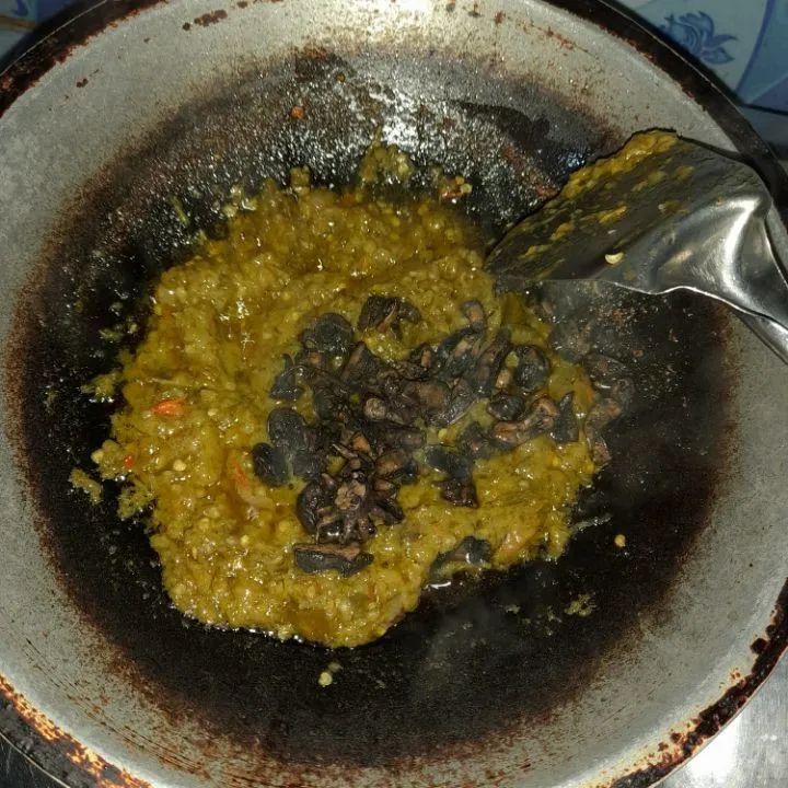 Step 5 Sambal Ijo Cumi Asin