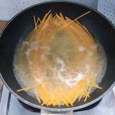 Step 2 Spaghetti Ayam Sayur
