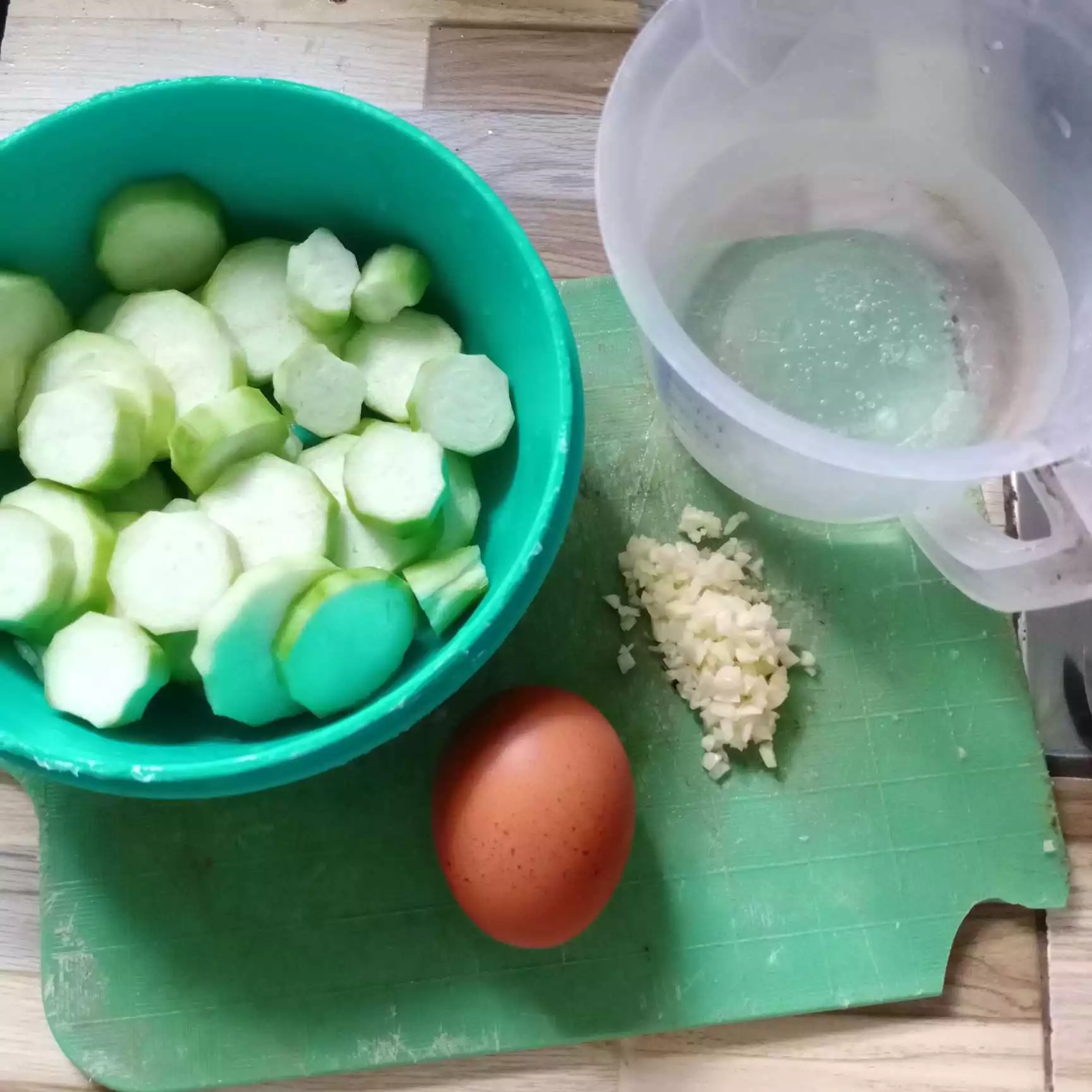 Step 1 Oyong Kuah Telur
