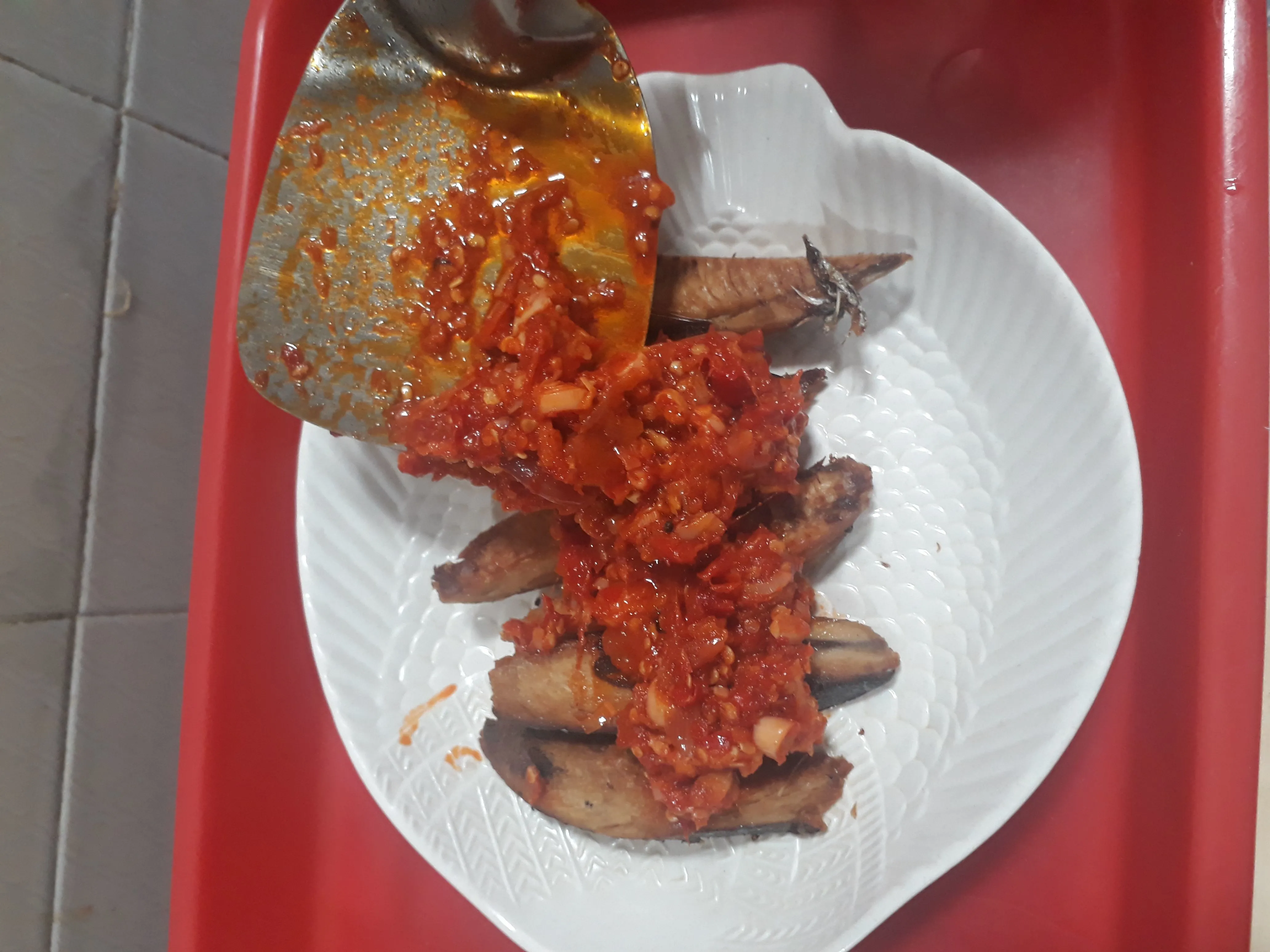 Step 6 Tongkol Potong Sambel Honje