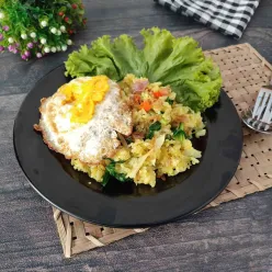 Nasi Goreng Kunyit