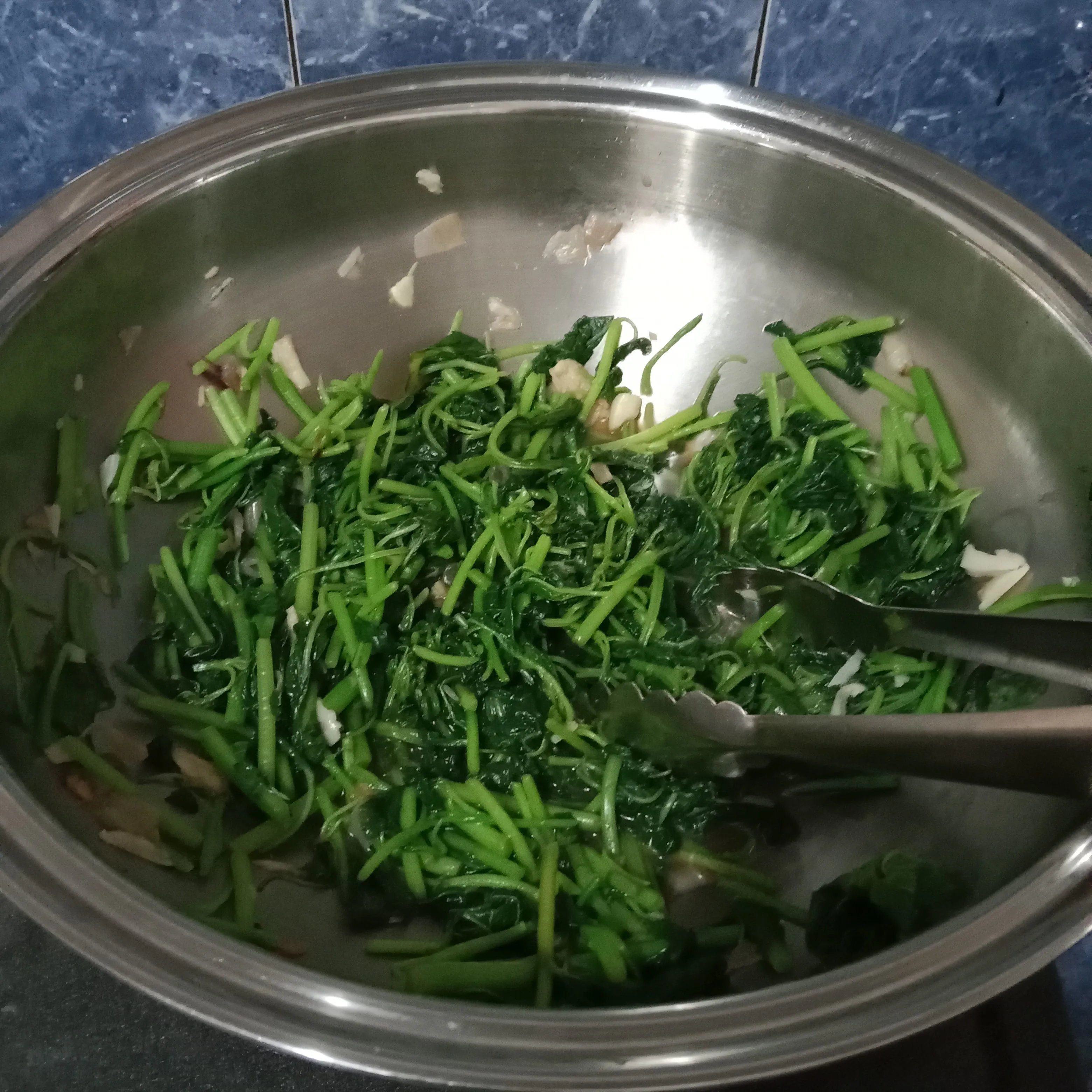 Step 4 Tumis Bayam Kuah Tulang Sapi