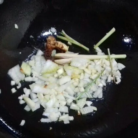 Step 2 Krecek Masak Kecap