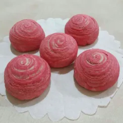 Thousand layer mooncake