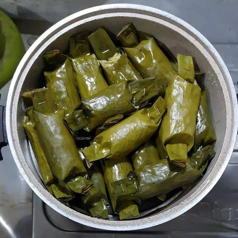 Step 7 Pepes Nasi Usus Ikan