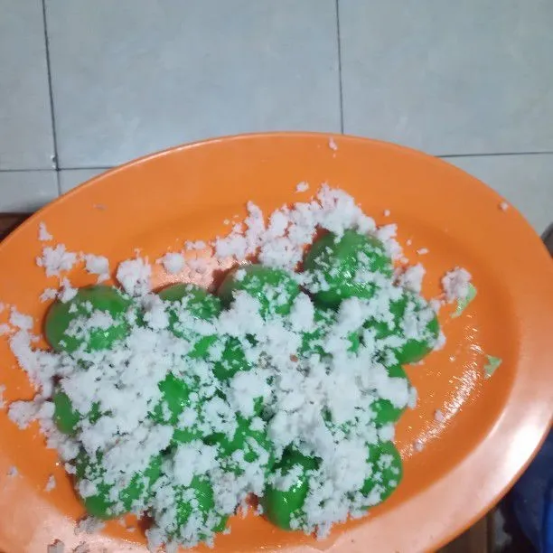 Step 7 Klepon Ketan Hijau Pandan