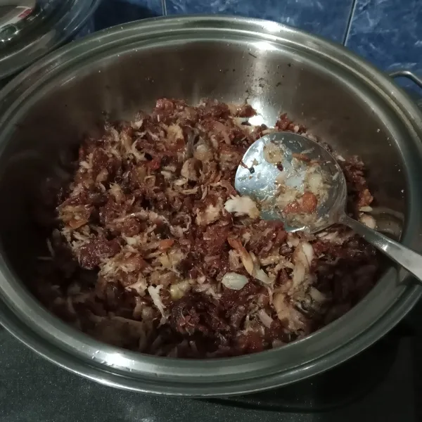 Masak hingga mengering. Kemudian angkat. Siap disajikan