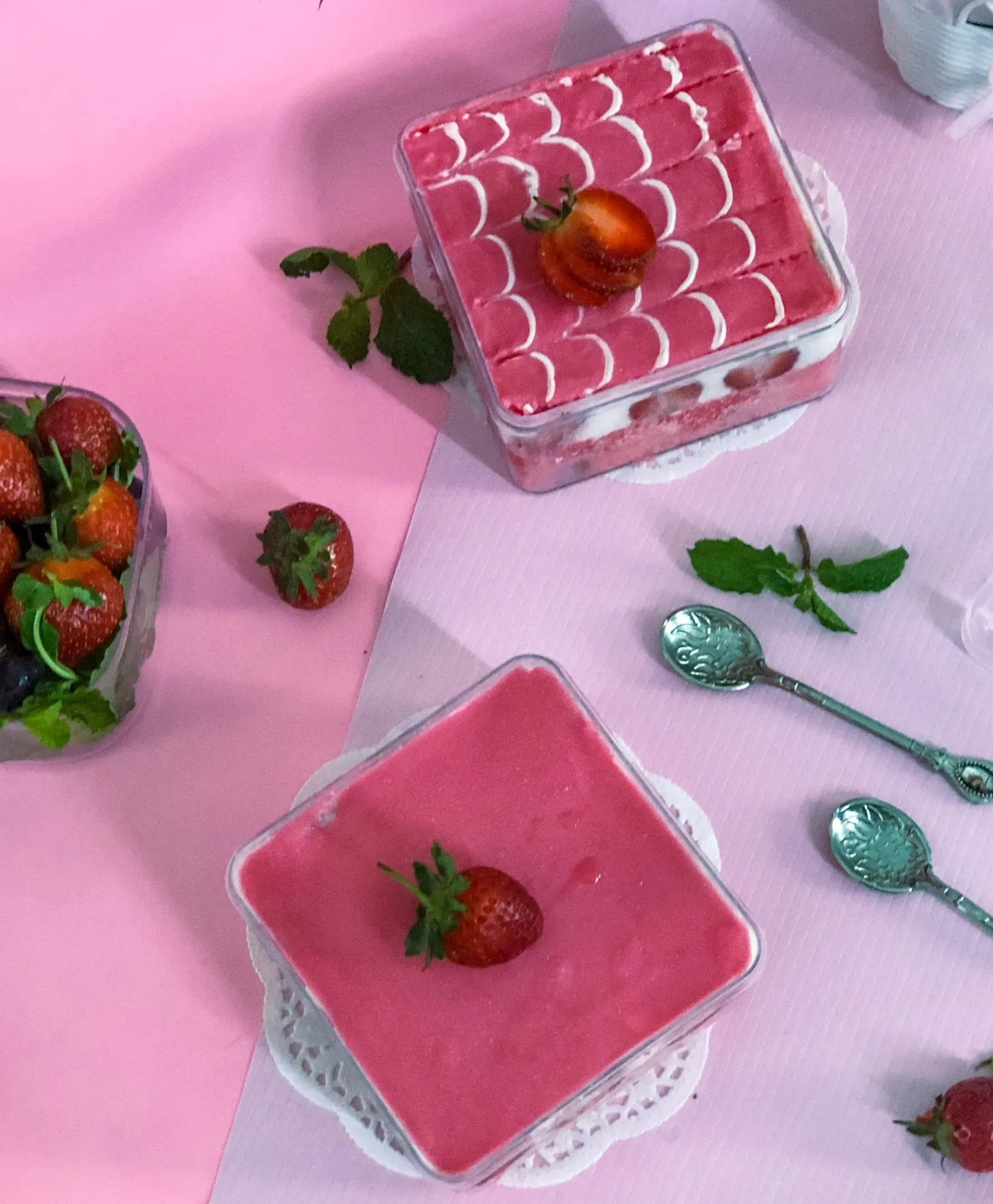 Step 10 Strawberry Dessert Box