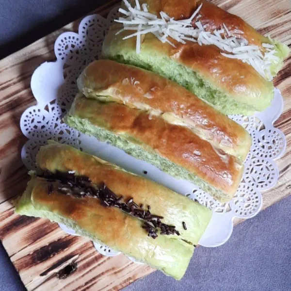 Setelah matang beri topping.