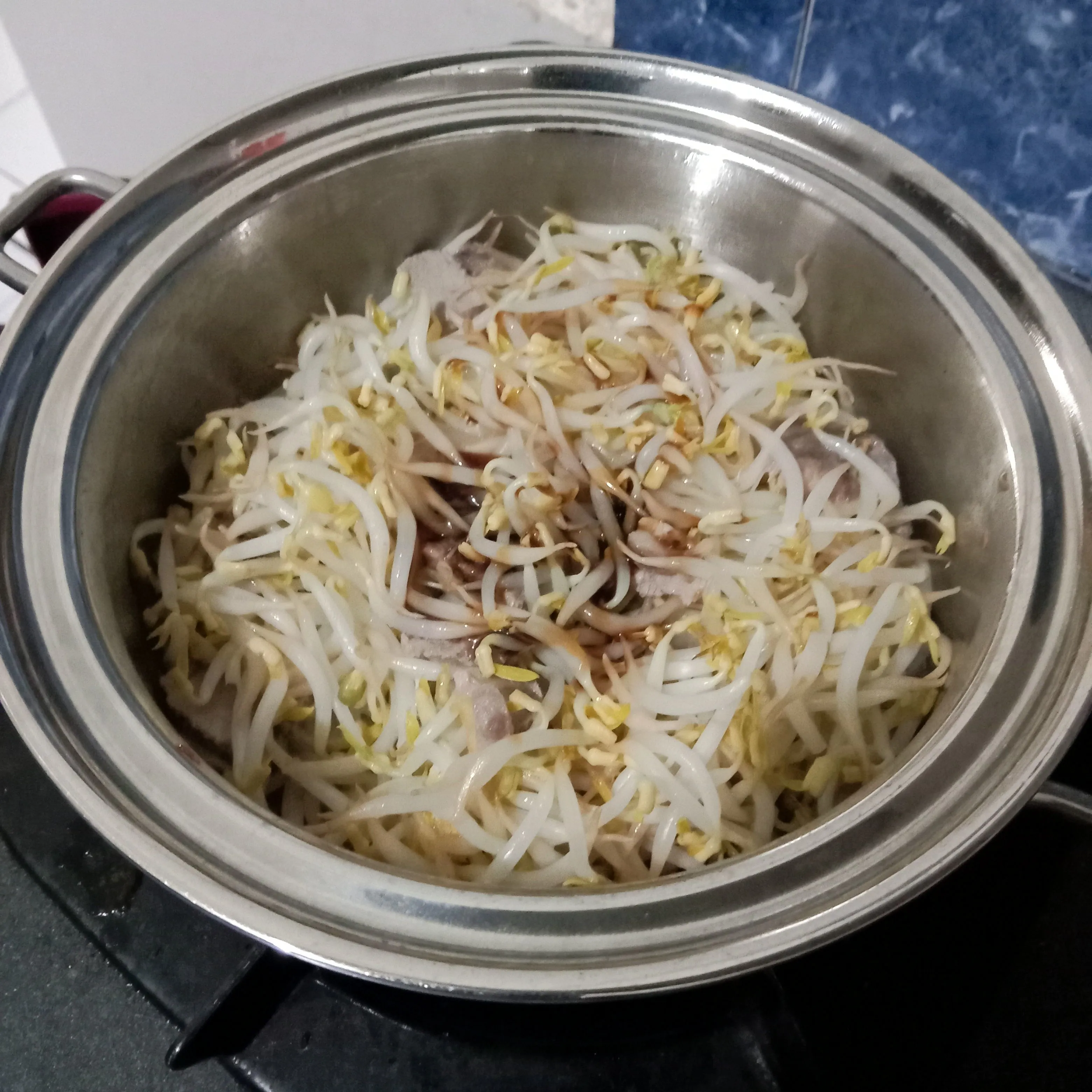 Step 4 Taoge Babi Saos Teriyaki