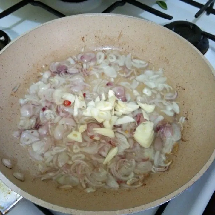 Step 6 Ayam Crispy Sambal Embe