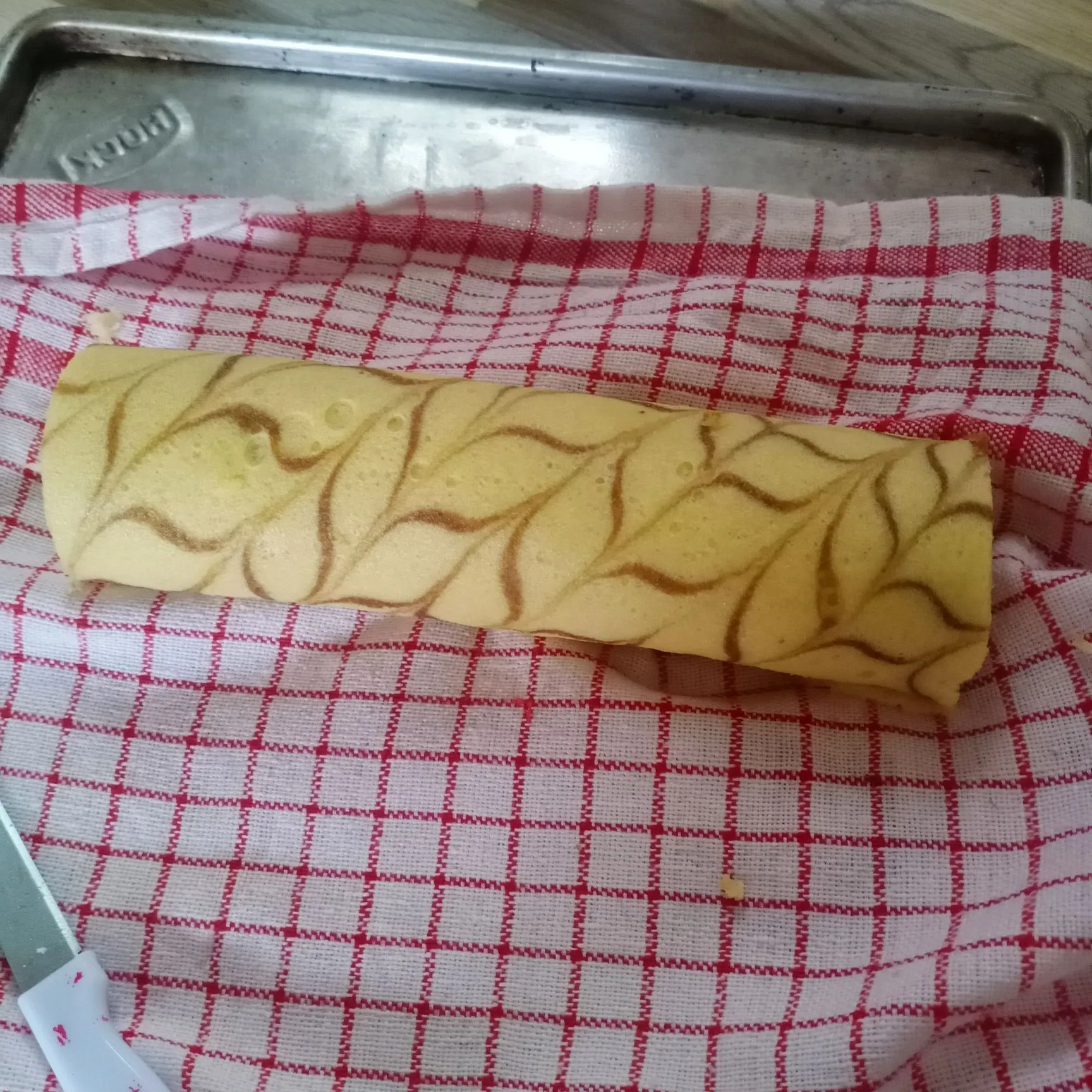 Step 8 Bolu Gulung Ekonomis
