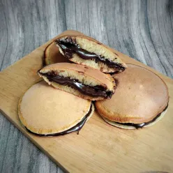 Dorayaki filling Coklat