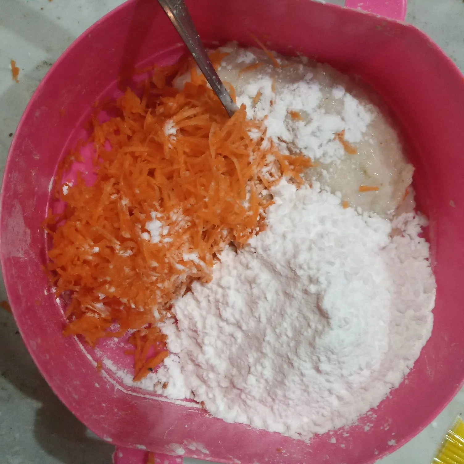 Step 4 Kerupuk Nasi Wortel