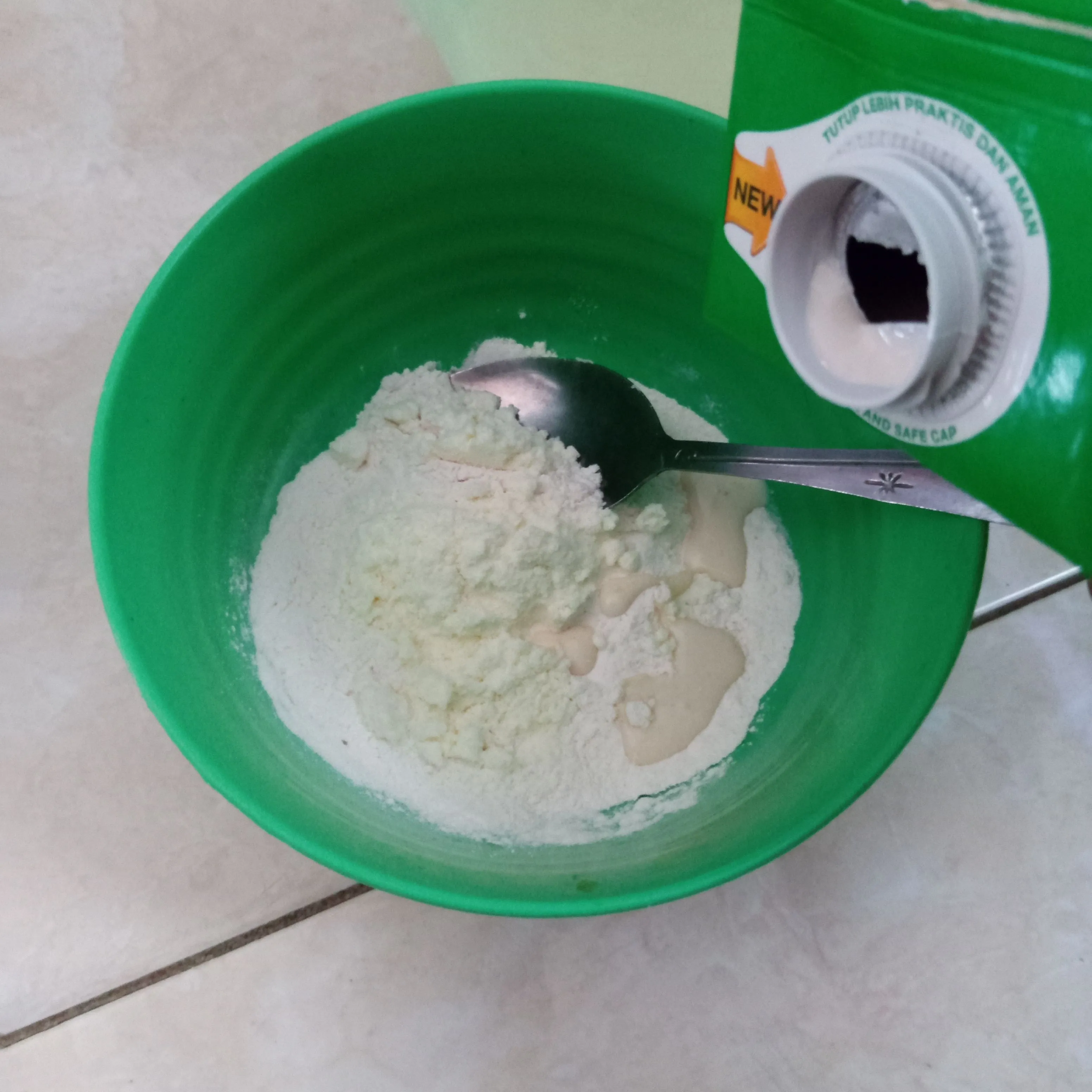 Step 2 Pisang Kukus Mozarella