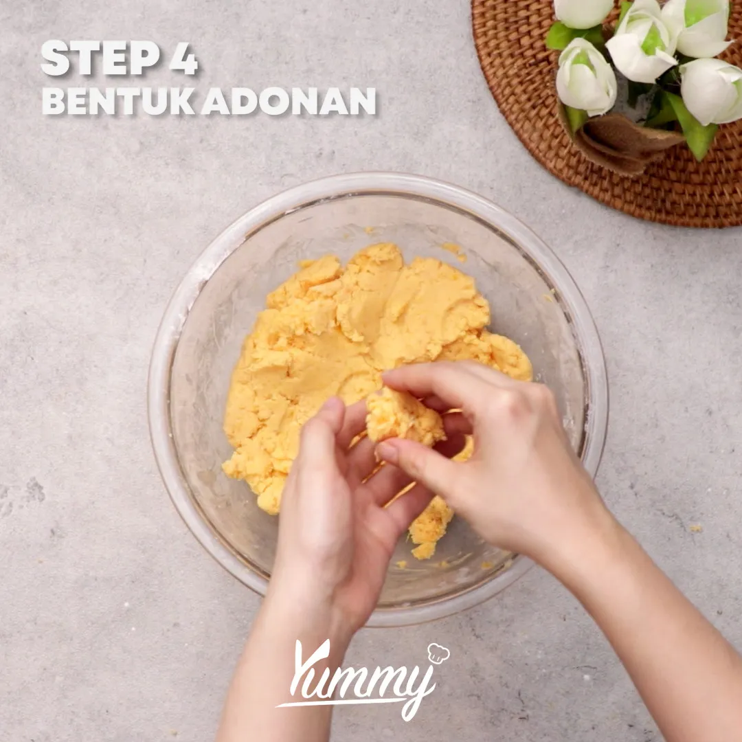 Step 4 Bola Ubi Oranye