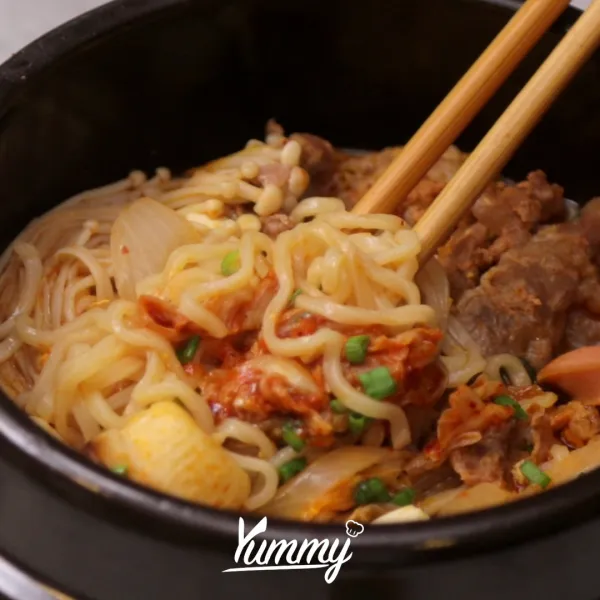 Budae Jjigae
