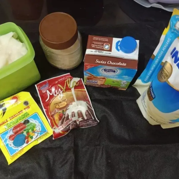 Siapkan bahan.