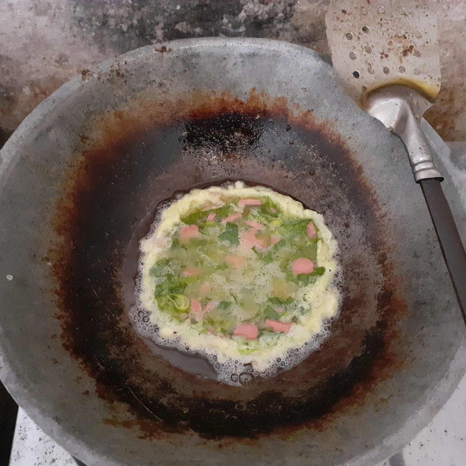 Step 6 Omelet Bayam