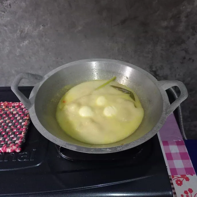 Step 5 Gulai Daun Pepaya Telur