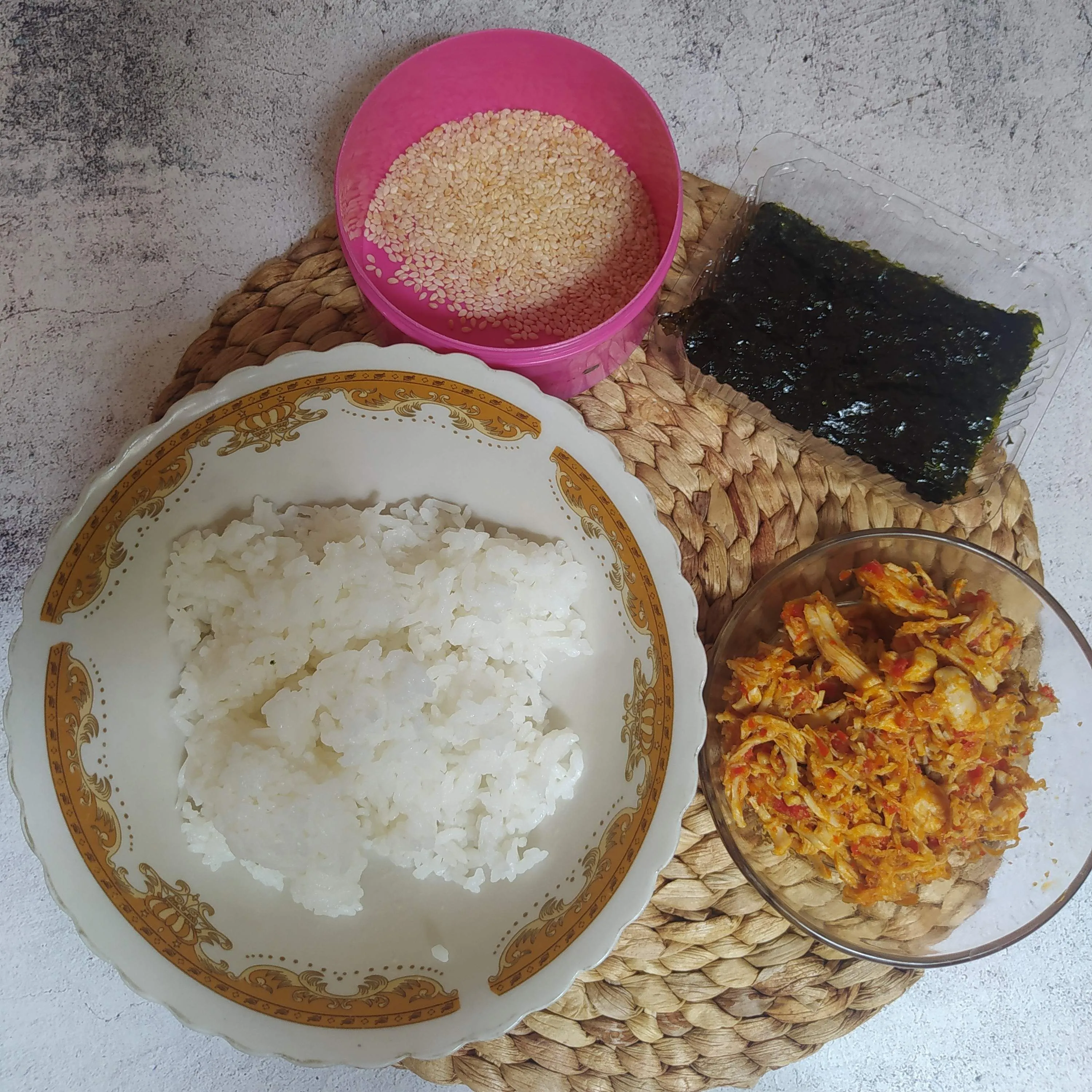 Step 6 Onigiri Ayam Suwir
