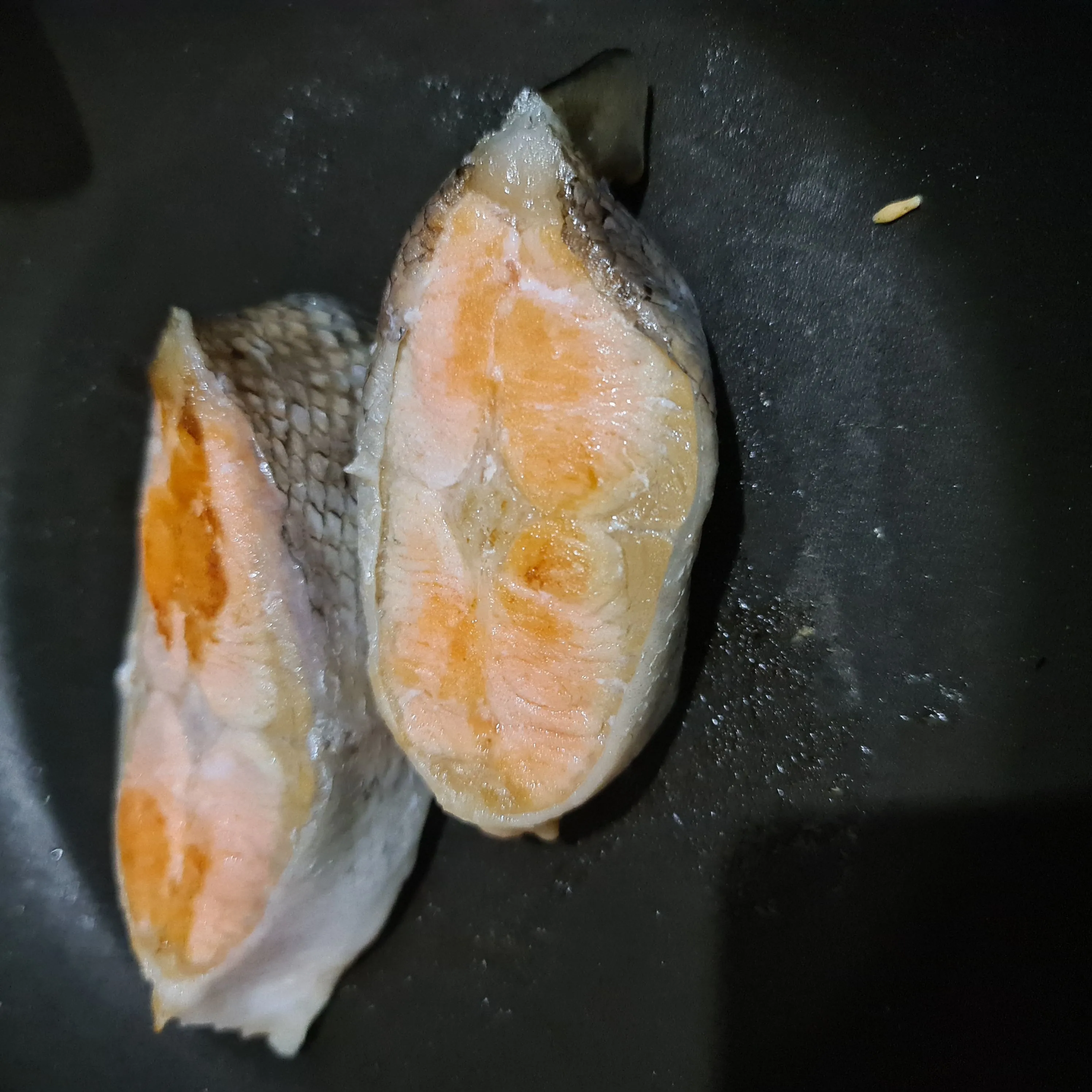 Step 1 Sushi Tobiko Salmon