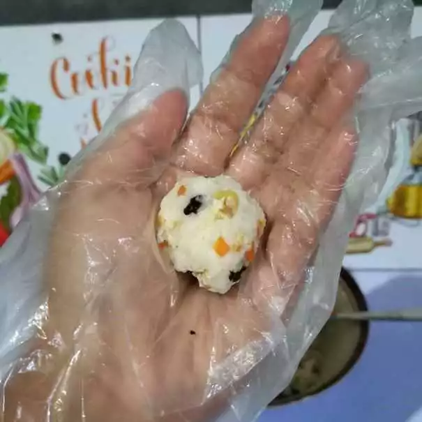 Step 4 Fried Onigiri Balls 