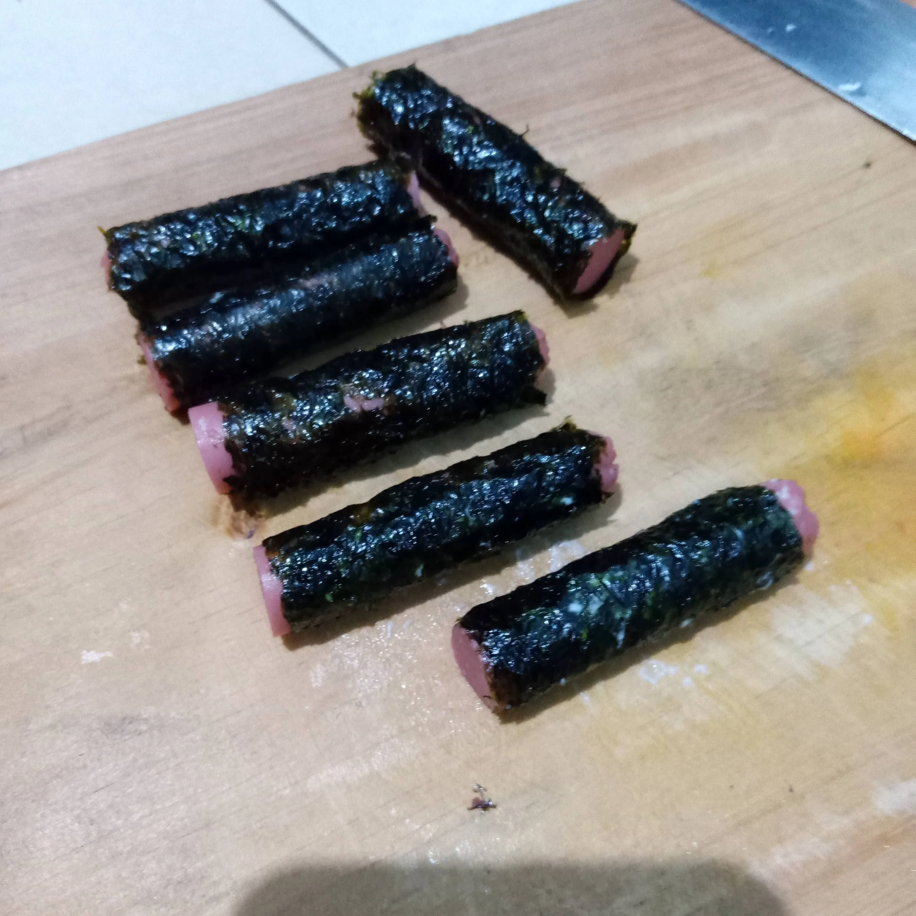 Step 4 Sosis Gulung Nori