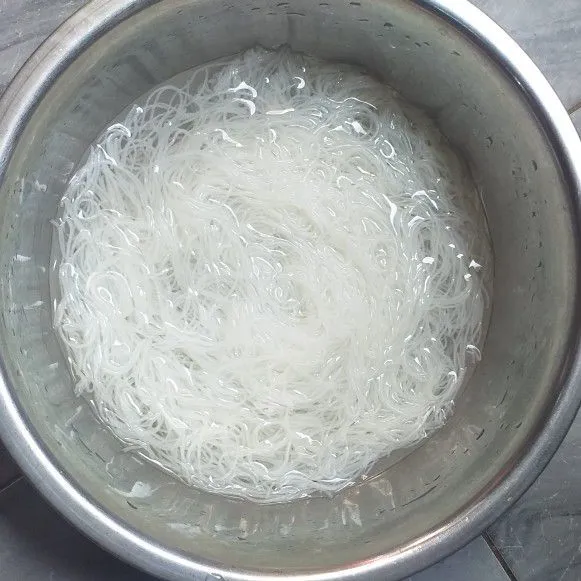 Step 1 Pizza Bihun Nori