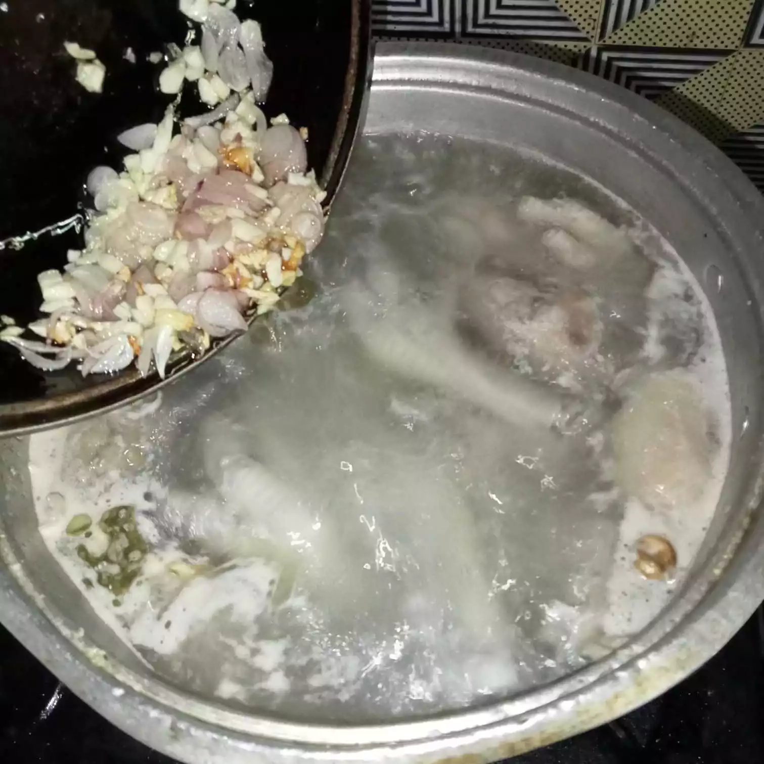 Step 4 Sop Bening Ceker Ayam