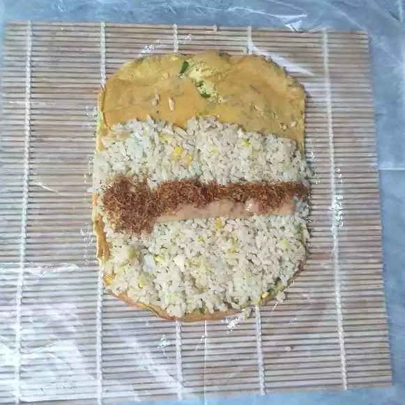 Step 5 Telur Gulung Nasi Goreng