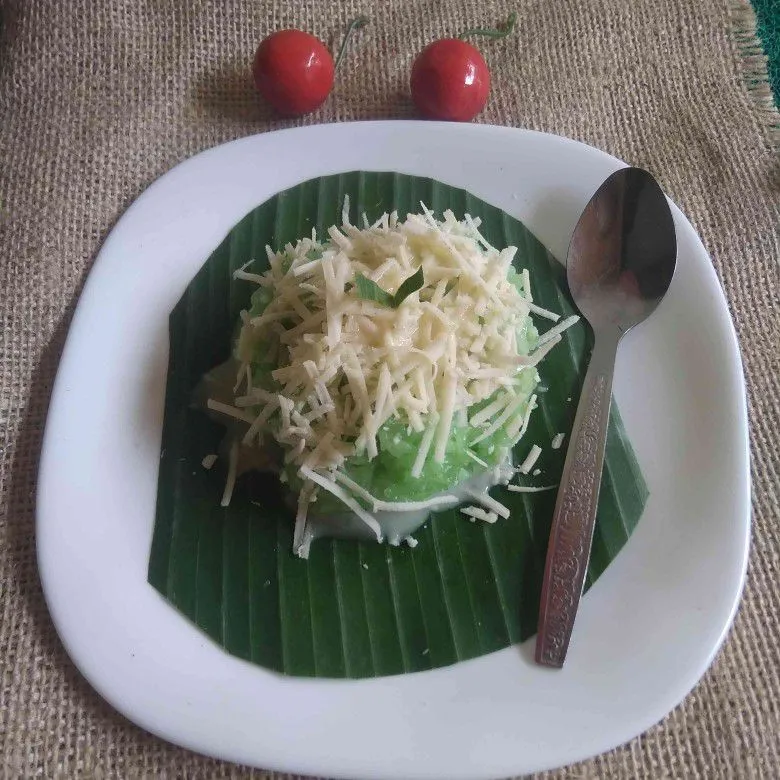 Ketan Pandan Keju