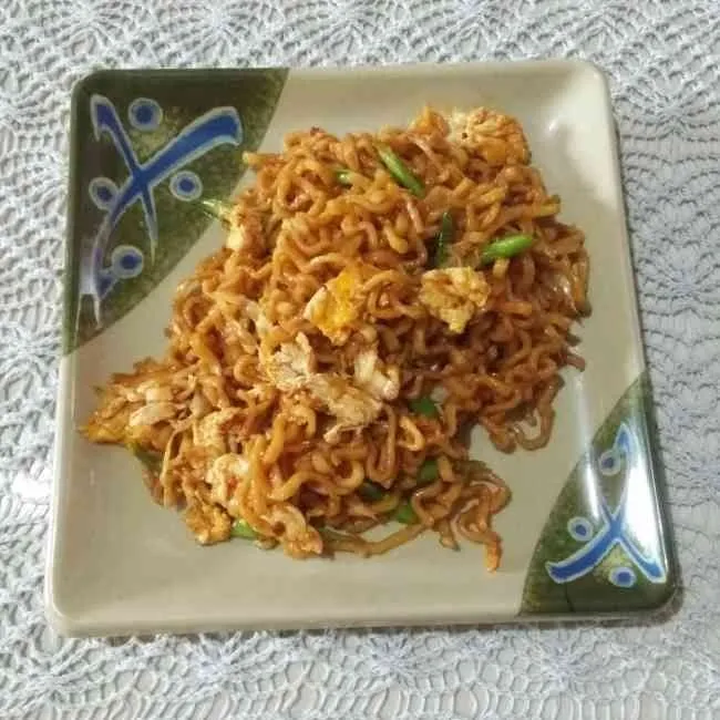 Mie Telur Masak Susu