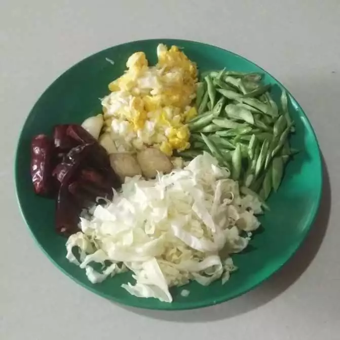 Step 1 Mie Telur Masak Susu