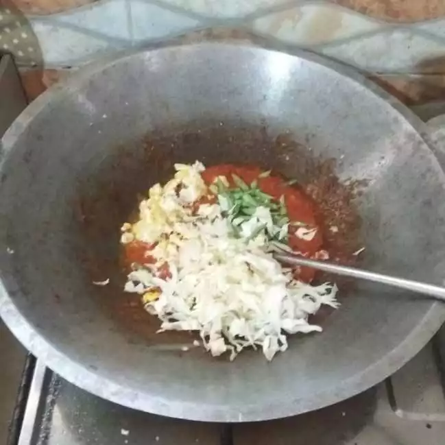 Step 7 Mie Telur Masak Susu