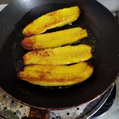 Step 4 Pisang Karamel