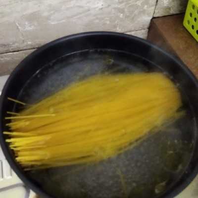 Step 1 Spaghetti Saos Sarden