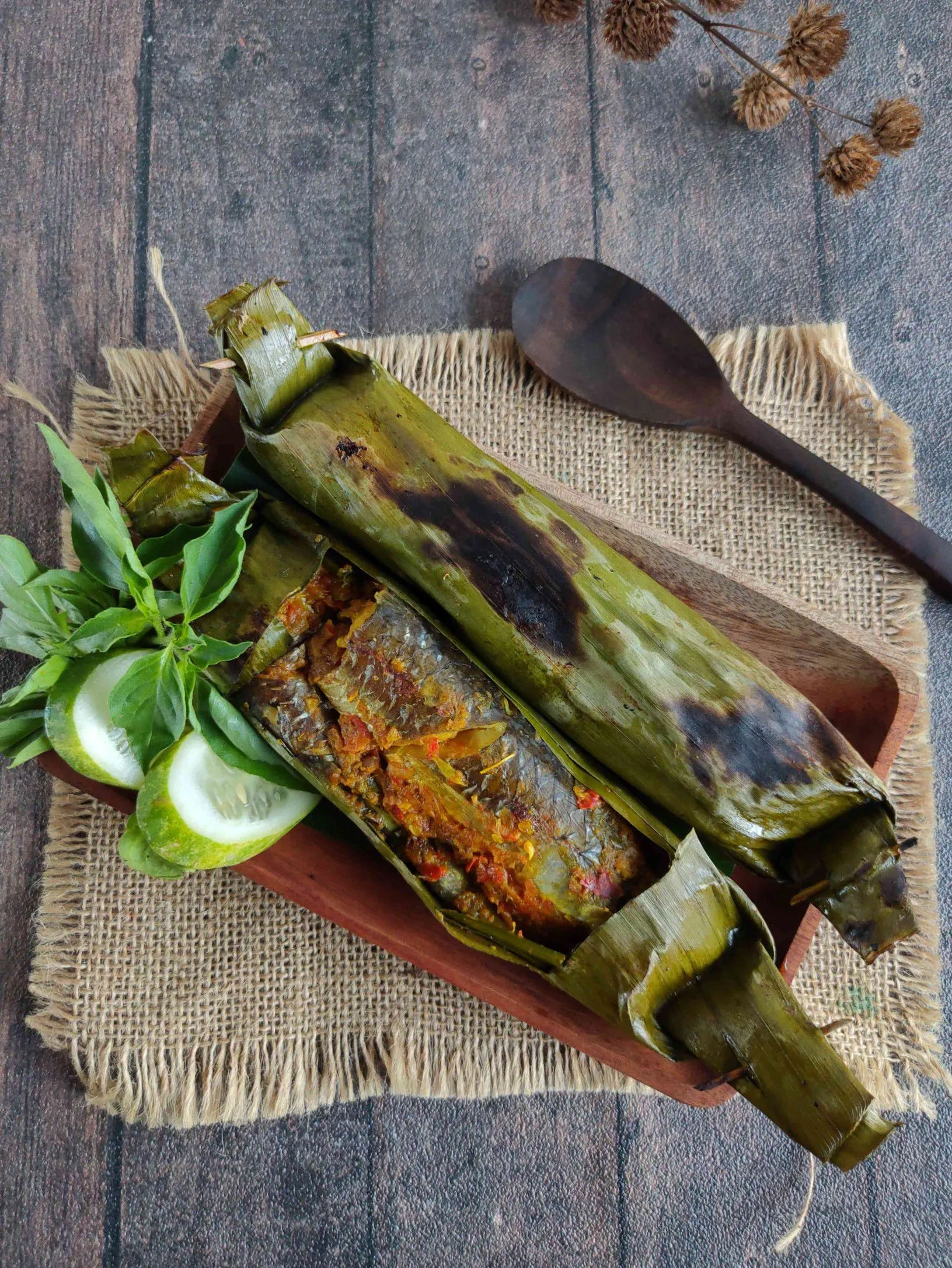 Pepes Bakar Ikan Belanak