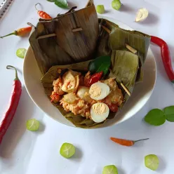 Botok Tahu Telor Puyuh