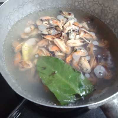 Step 1 Kerang hijau pedas manis