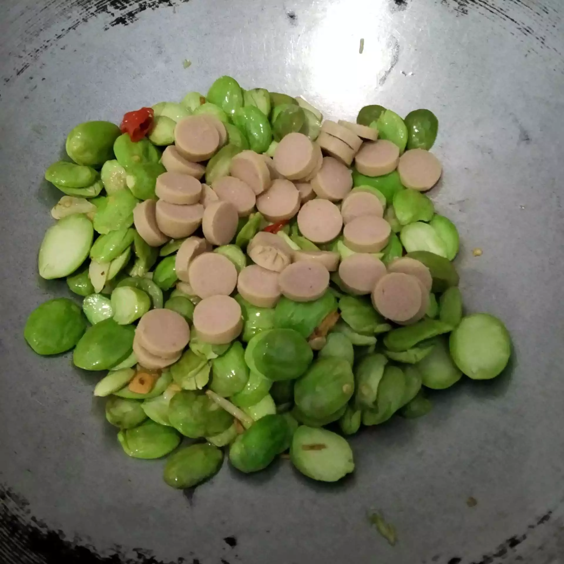Step 5 Orak-arik Pete telur sosis